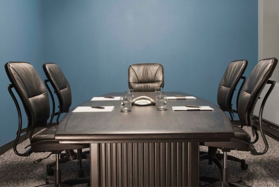 الإدارة القانونية للشركات في شركة د. فهد الرفاعي وشركاؤه للمحاماة والاستشارات القانونية