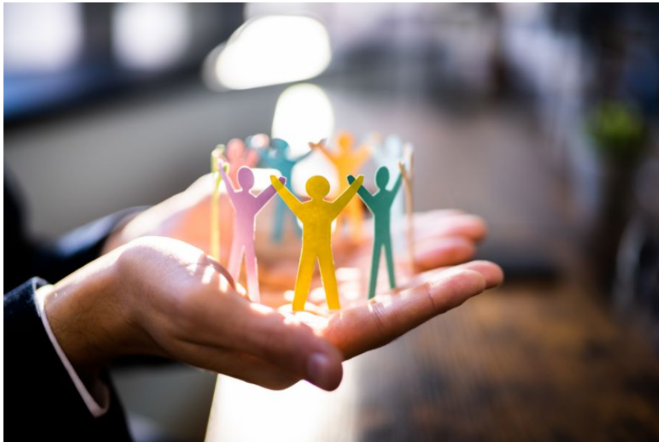 الاستقرار الوظيفي في شركة الدكتور فهد الرفاعي وشركاؤه للمحاماة‌‌  والاستشارات القانونية