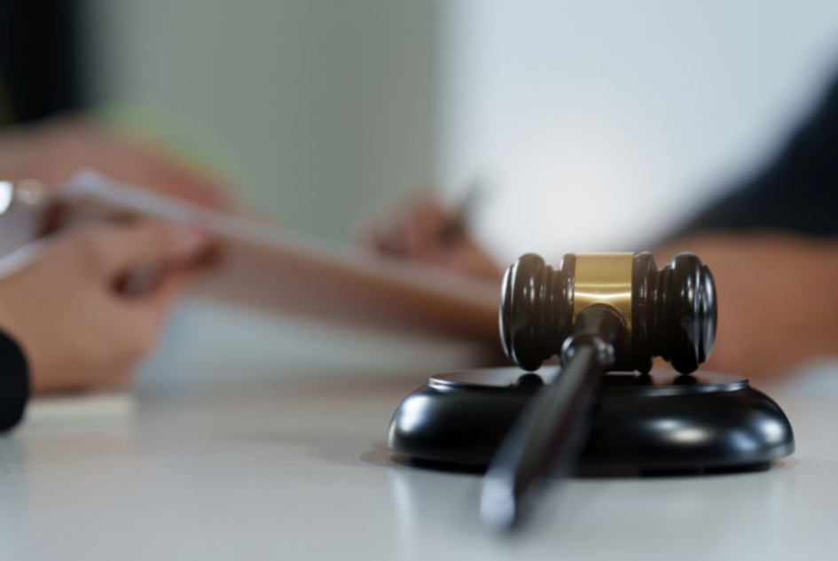 تطوير منظومة القضاء في المملكة وانعكاسه على قطاع المحاماة