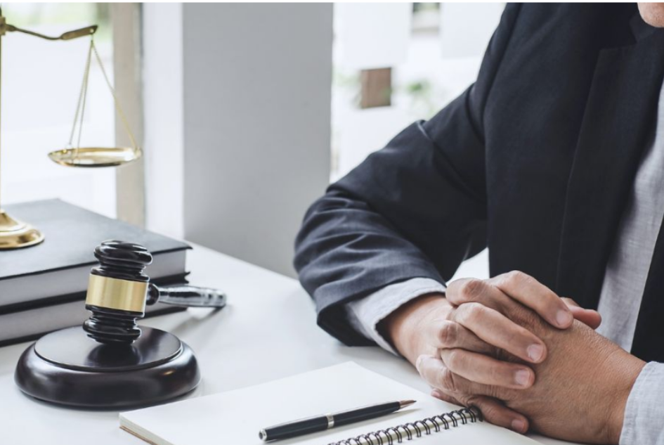 مهارات اكتساب الخبرة القانونية في شركة الدكتور فهد الرفاعي وشركاؤه‌‌ للمحاماة والاستشارات القانونية