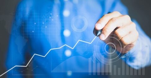مؤشرات الأداء ودورها في إدارة وتحسين الأداء التنظيمي وتحقيق النمو وزيادة الأرباح في شركة الدكتور فهد الرفاعي وشركاؤه للمحاماة والاستشارات القانونية 