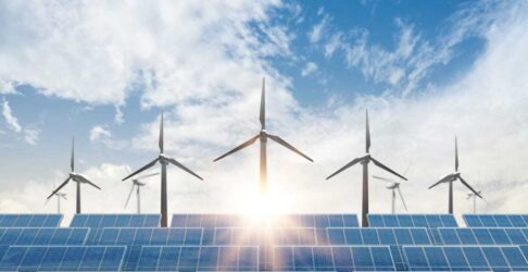 دفع عجلة التقدم: العدالة الطاقية في ثورة الطاقة المتجددة بالمملكة العربية السعودية 