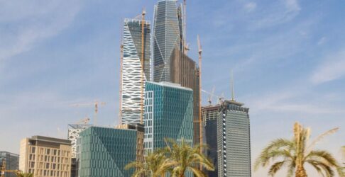 أهمية عقد المقاولة في قطاع البناء والتشييد 