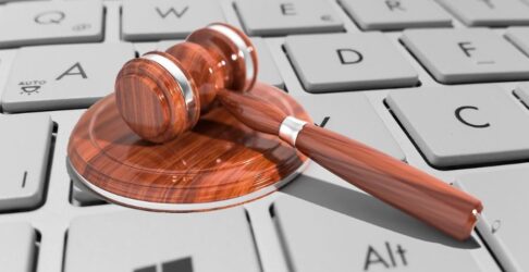 التقنية القانونية في شركة الدكتور فهد الرفاعي وشركاؤه للمحاماة والاستشارات القانونية 