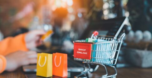 شركة الدكتور فهد الرفاعي وشركاؤه… شريكك القانوني في تأسيس وتنظيم متاجر التجارة الإلكترونية 